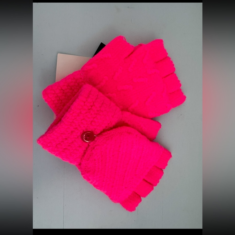 Steve Madden Neon Pink Knit Mittens O/S